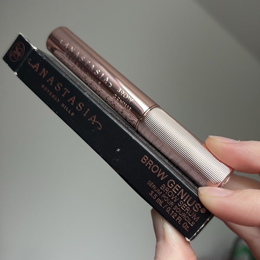 Anastasia Brow Genius Serum